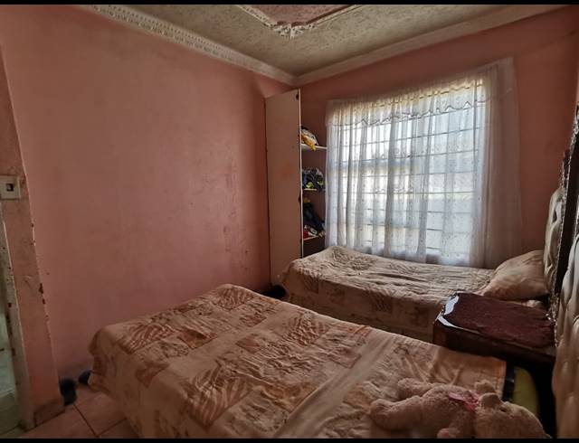 3 BEDROOM HOUSE FOR SALE IN EVATON WEST